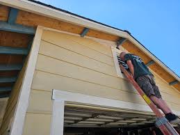 Best Engineered Wood Siding  in Wellington, KS